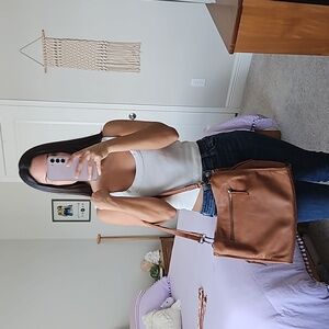 Leather shoulder bag